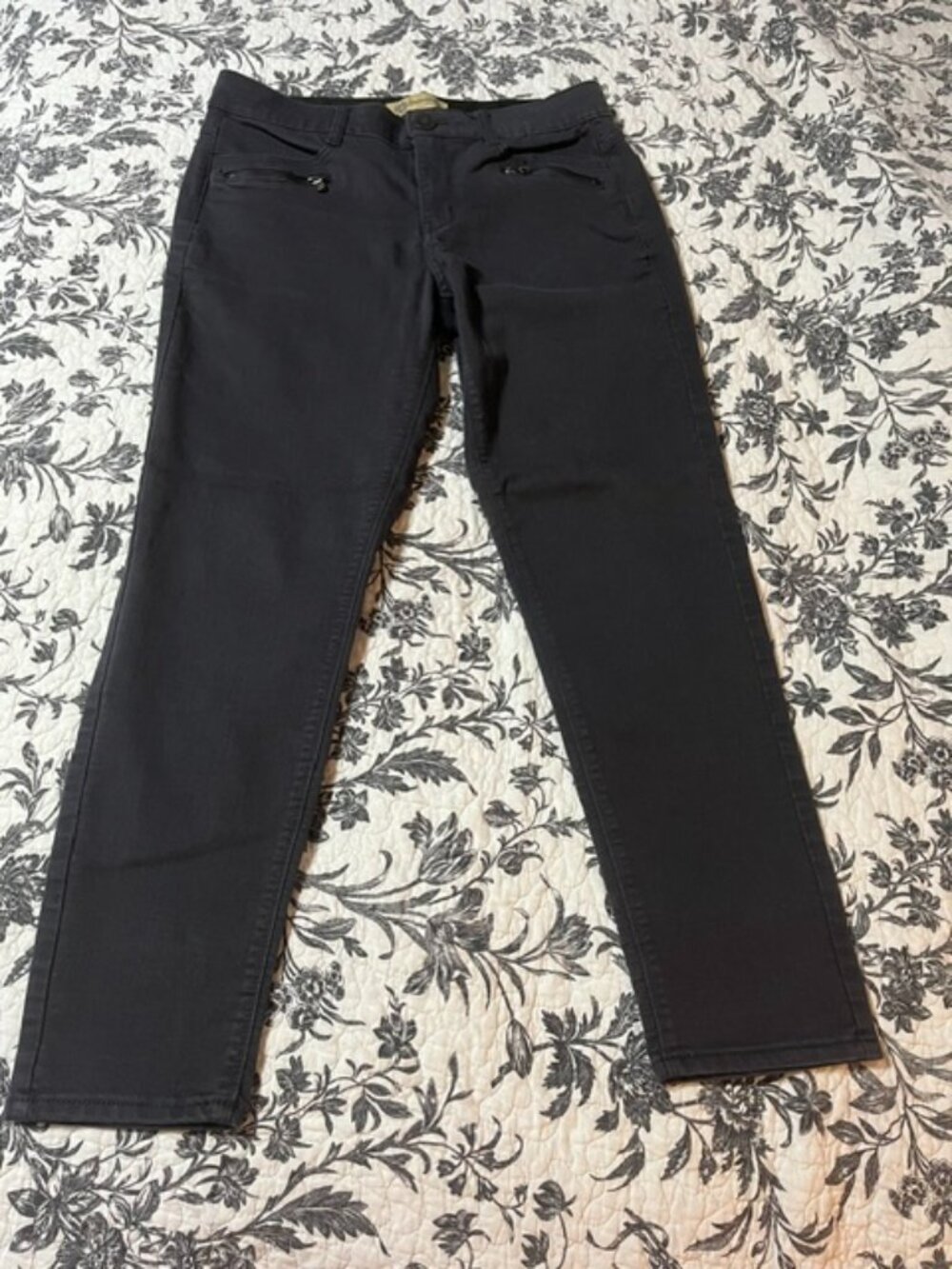 Democracy Gray Straight-Leg Soft 10P Pants Tummy Control